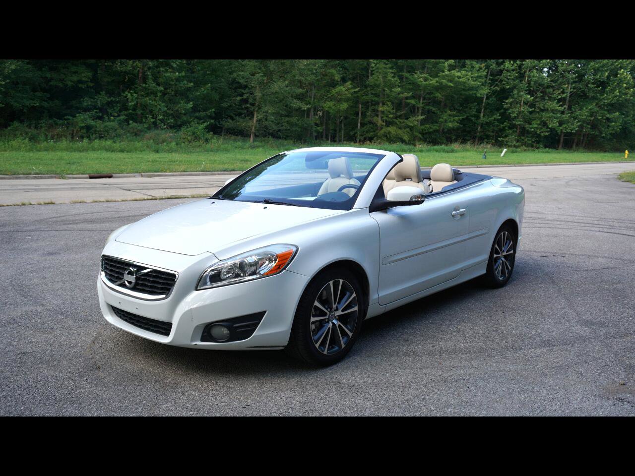 Used 2011 Volvo C70 T5