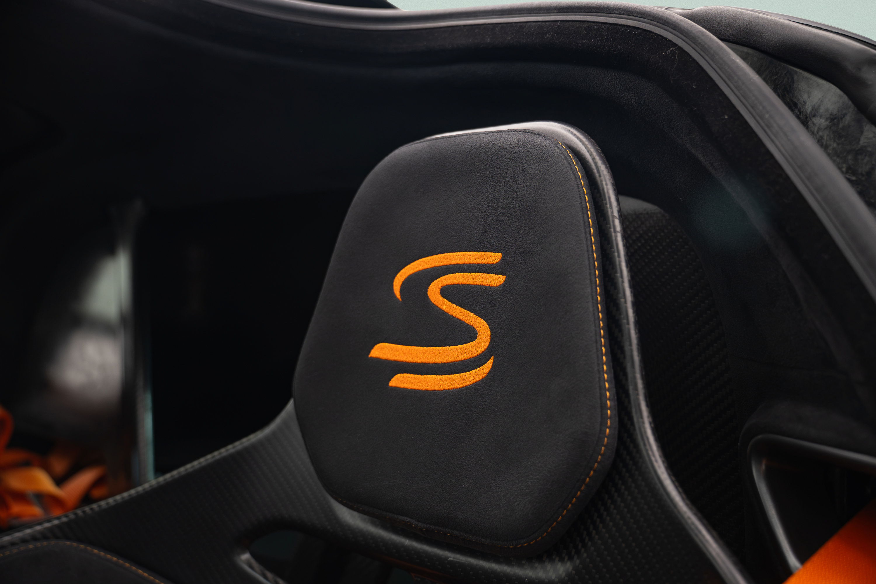Used 2019 McLaren Senna photo 12