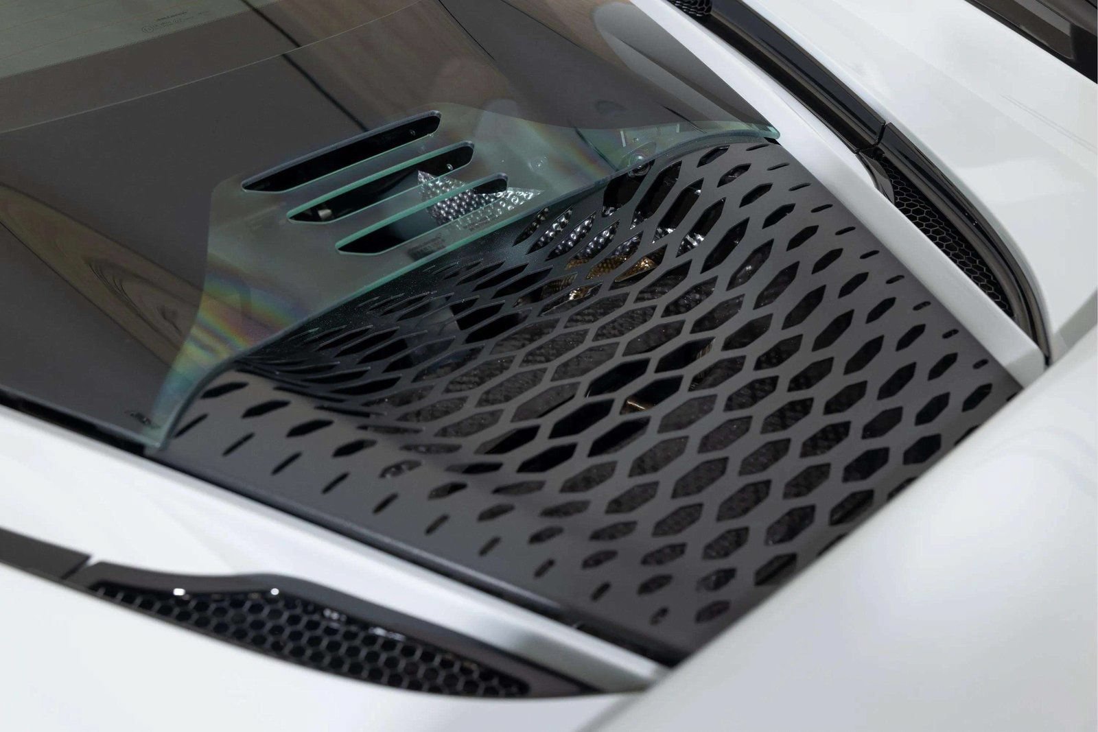 New 2026 McLaren 750S photo 20
