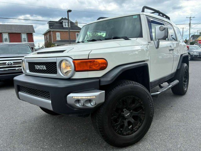 Used 2013 Toyota FJ Cruiser 4WD w/ Upgrade Pkg