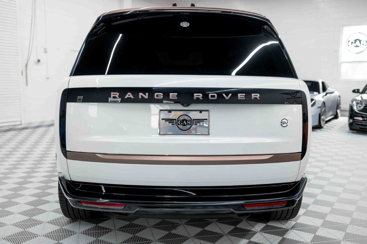 2024 Land Rover Range Rover SV