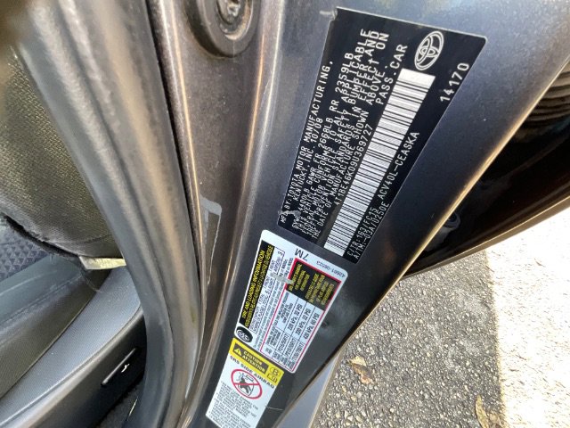 2009 Toyota Camry SE's photo