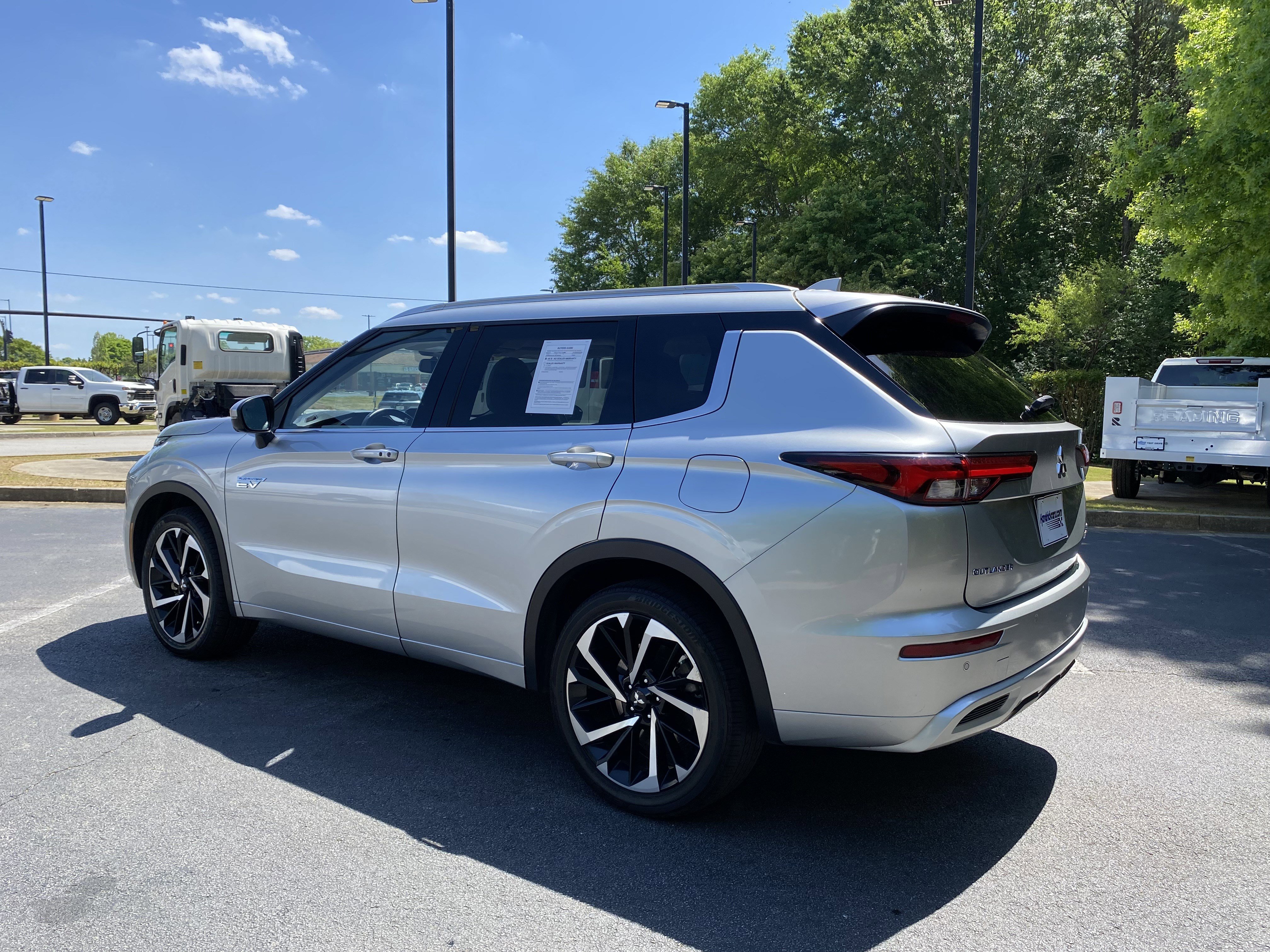 2024 Mitsubishi Outlander 4WD Plug-In Hybrid