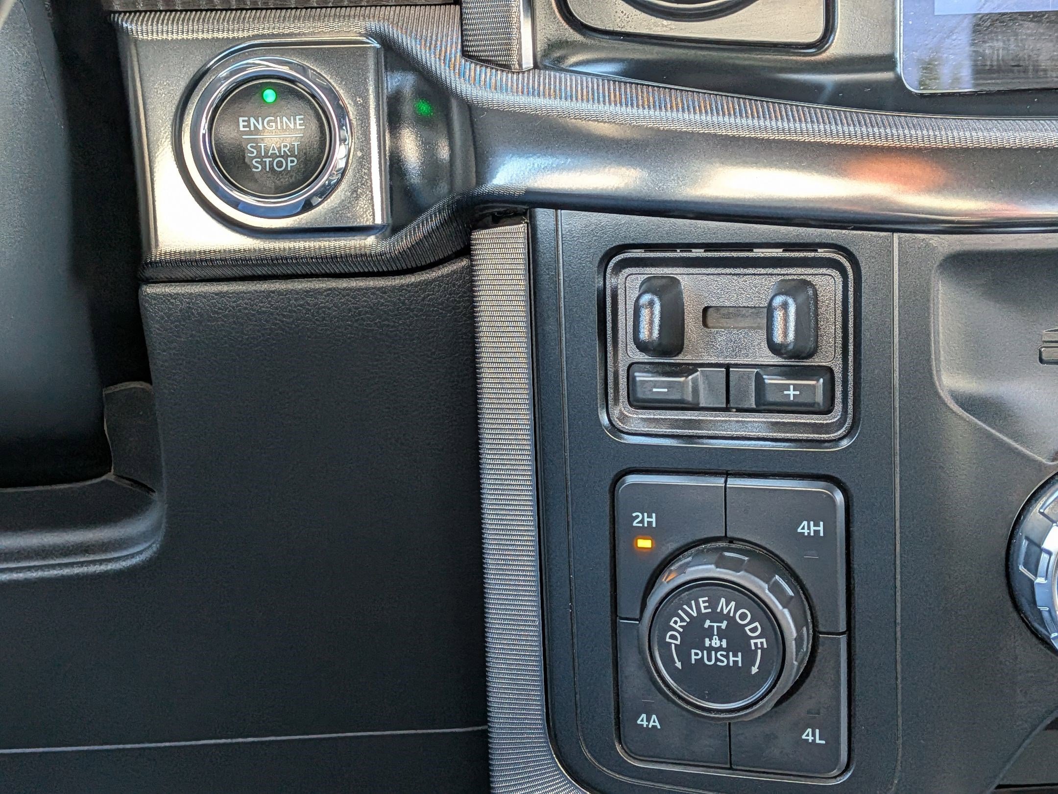 2023 Ford F150 Platinum