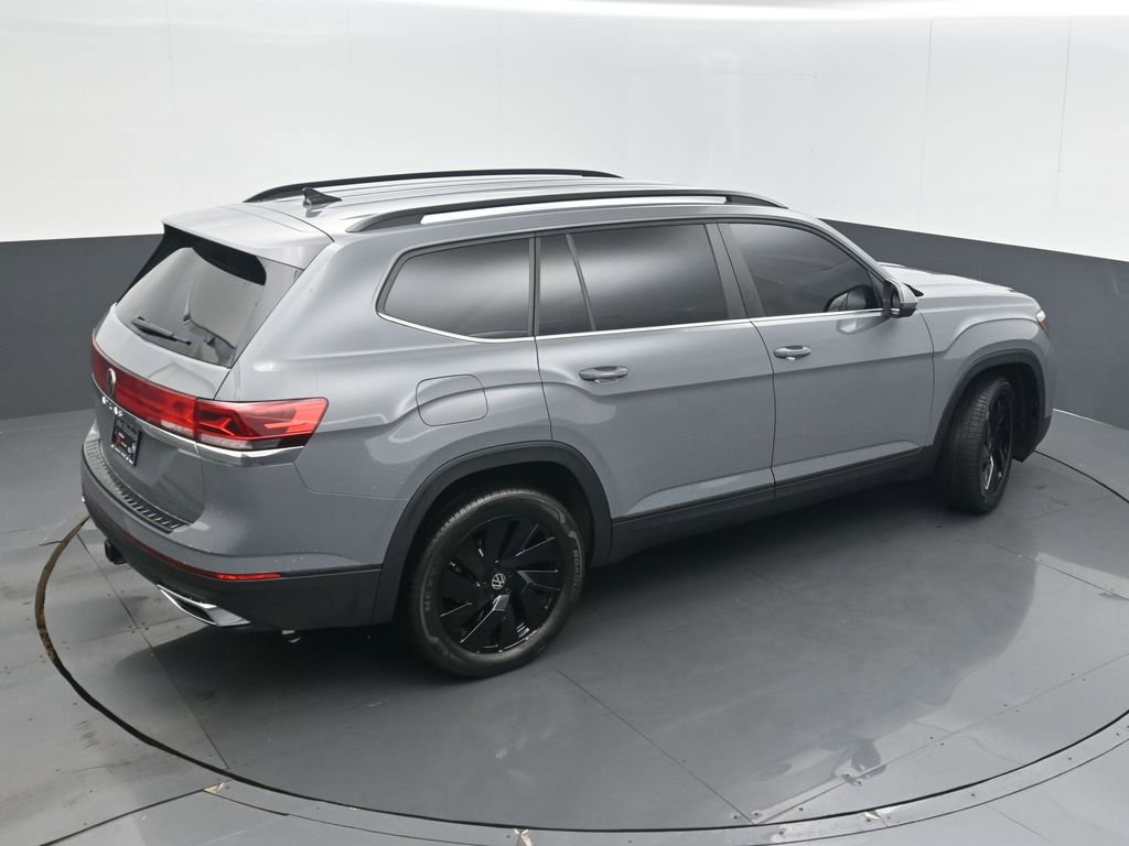 2025 Volkswagen Atlas SE