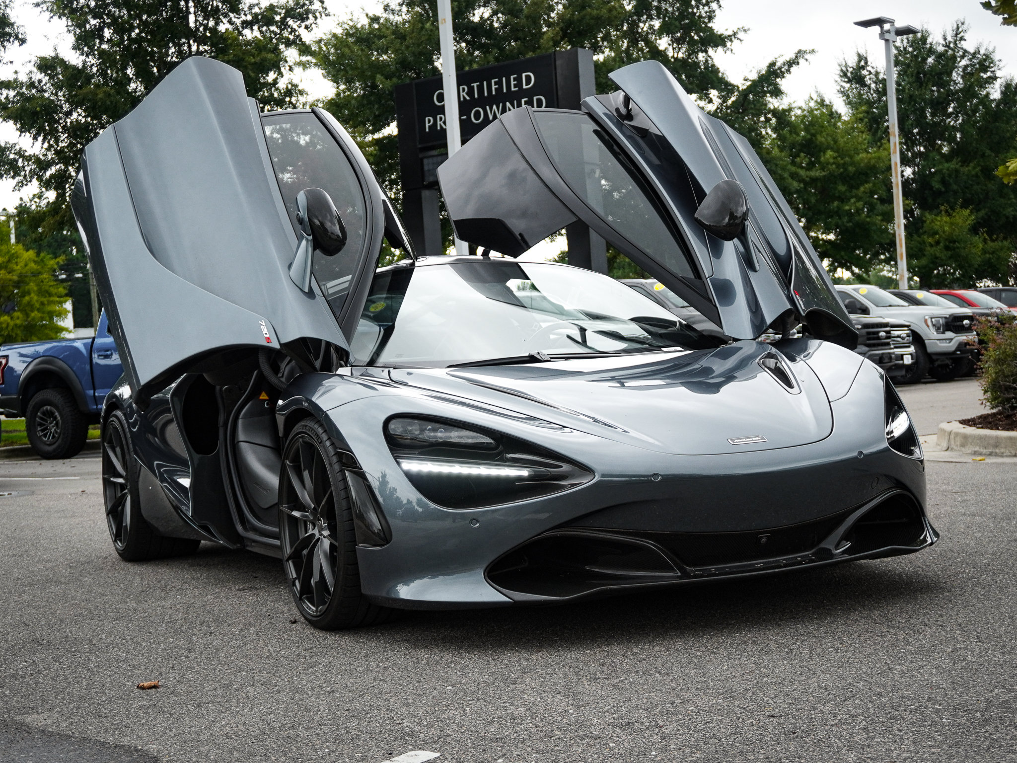 Used 2018 McLaren 720S Luxury 3