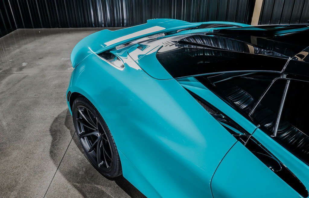 Used 2025 McLaren 750S Spider photo 13