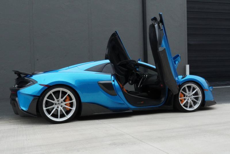 Used 2020 McLaren 600LT Spider photo 35