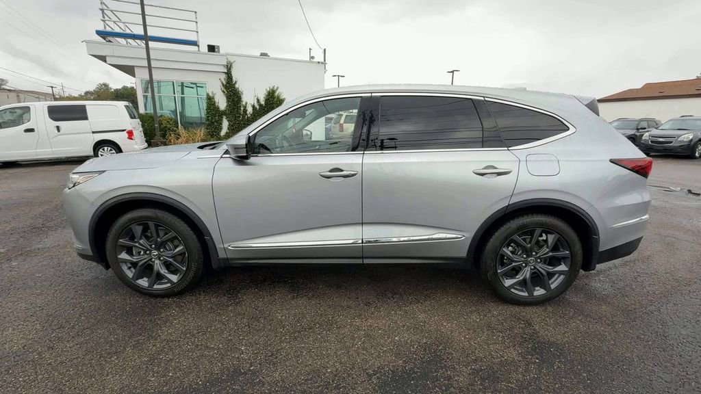 2023 Acura MDX SH-AWD w/ Technology Package