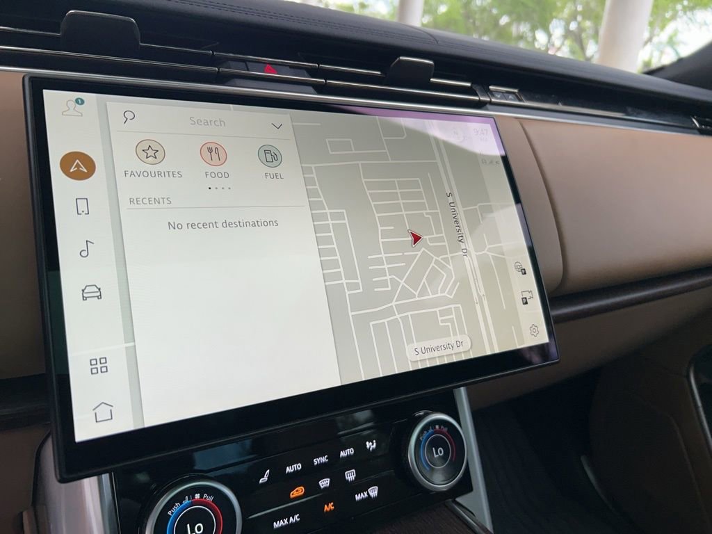 2023 Land Rover Range Rover SE