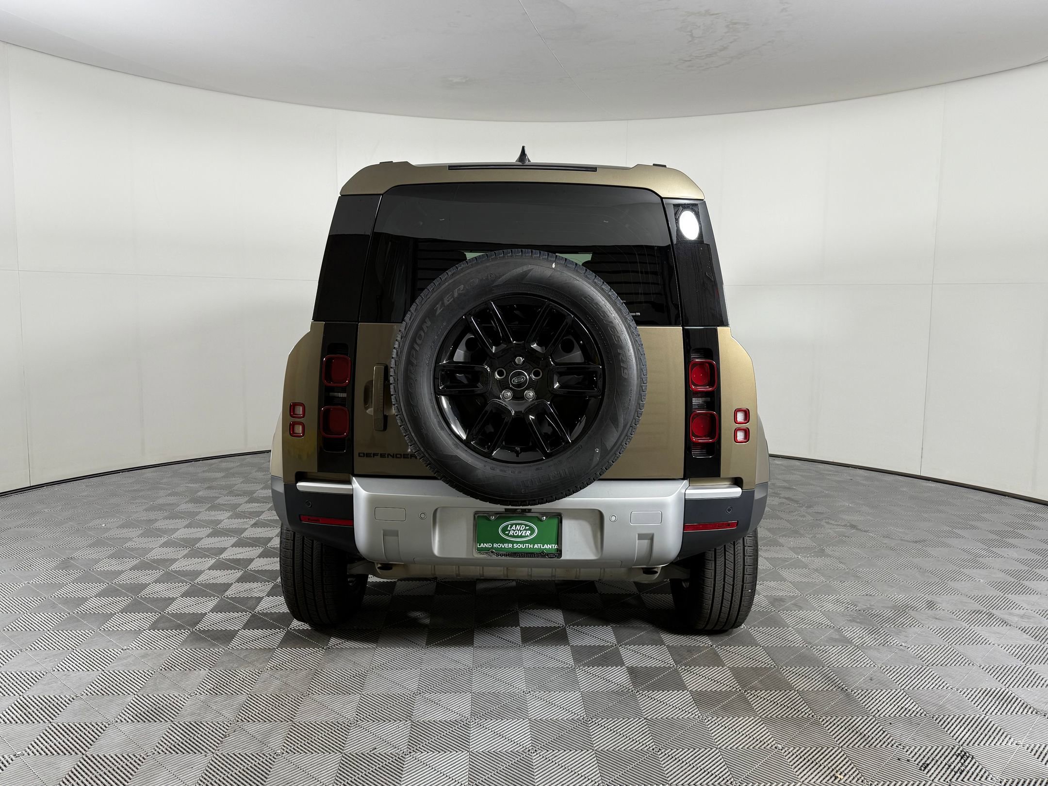 2025 Land Rover Defender 110 S
