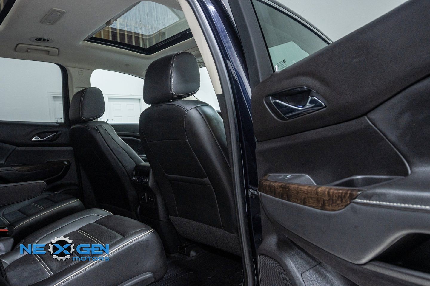 2021 GMC Acadia Denali