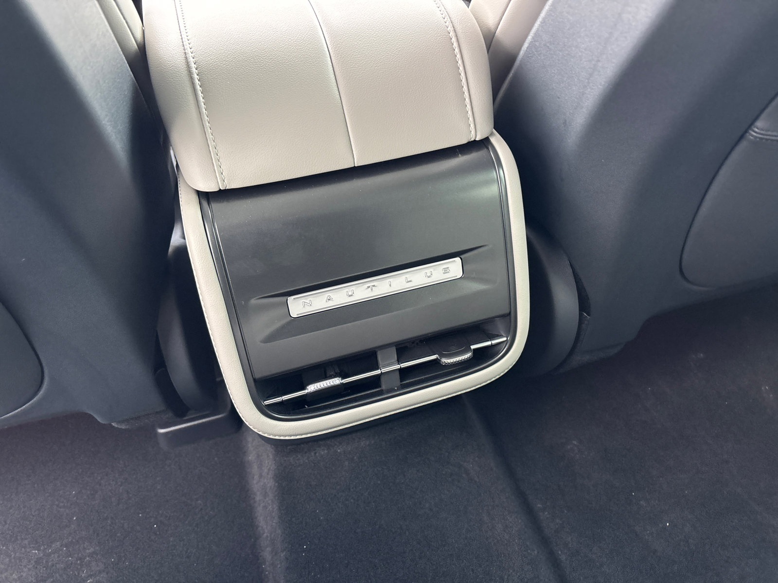 2026 Lincoln Nautilus Premier