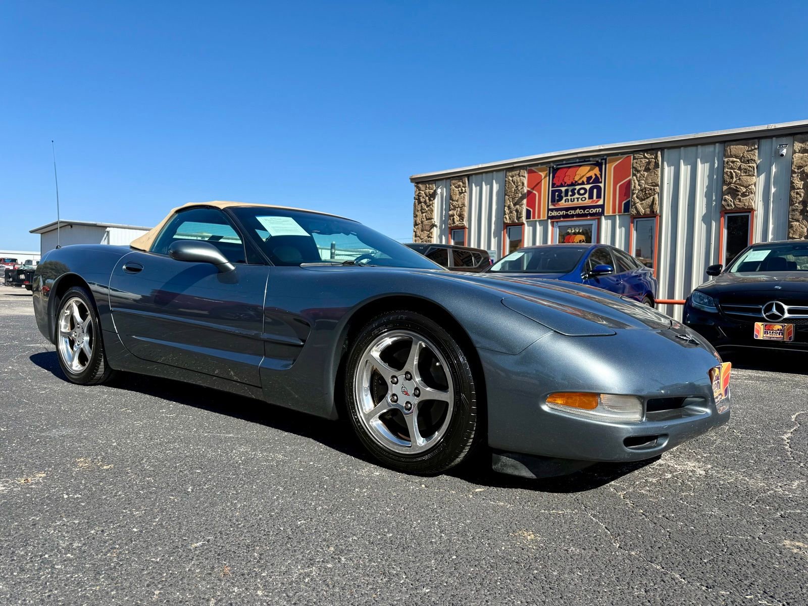 2004 Chevrolet Corvette Base