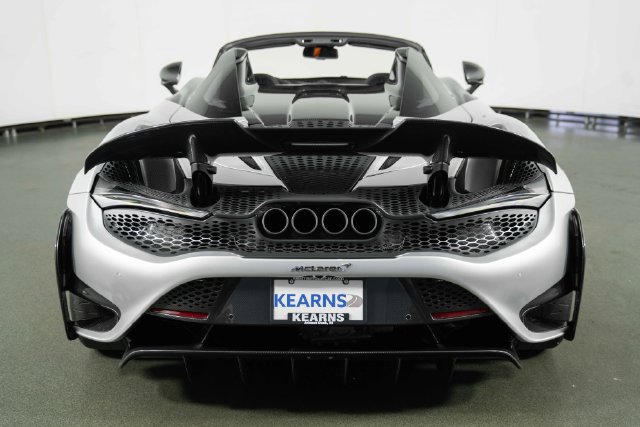 Used 2022 McLaren 765LT photo 7