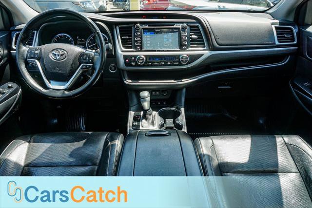 2017 Toyota Highlander Limited Platinum