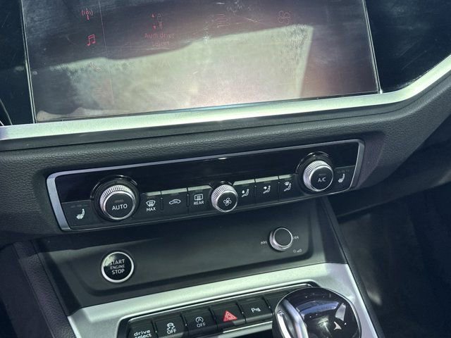 2022 Audi Q3 2.0T Premium Plus