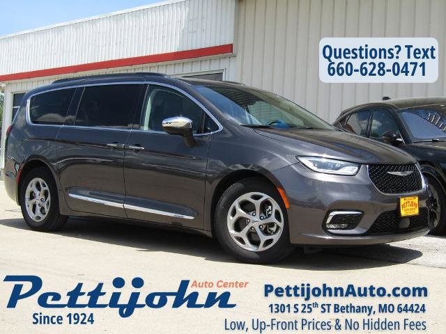 Used 2023 Chrysler Pacifica Limited