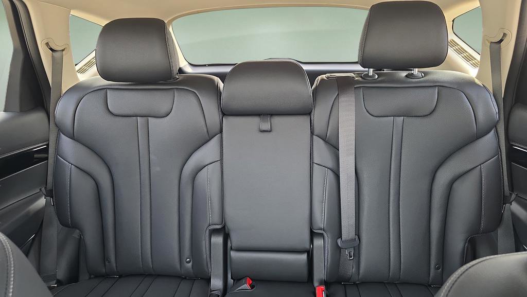 2026 Genesis Gv80 2.5T