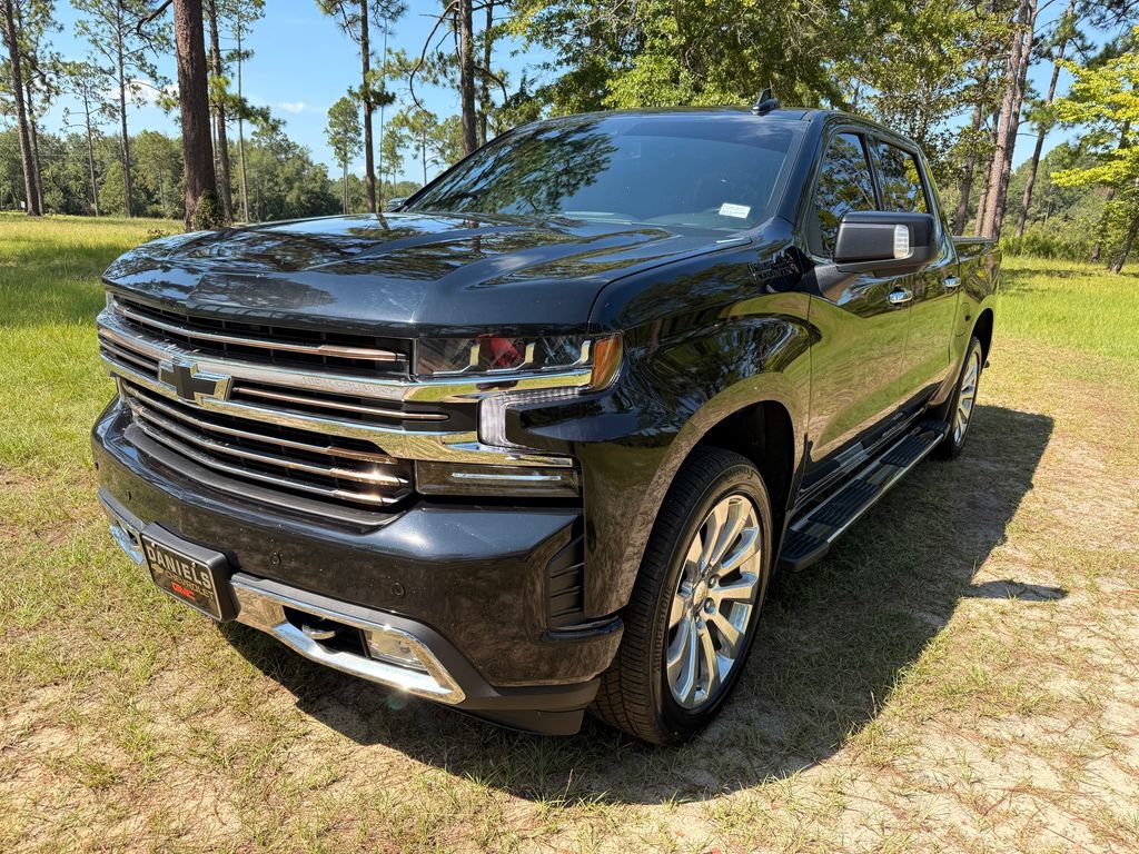 Used 2022 Chevrolet Silverado 1500 High Country w/ LPO, Dark Essentials Package