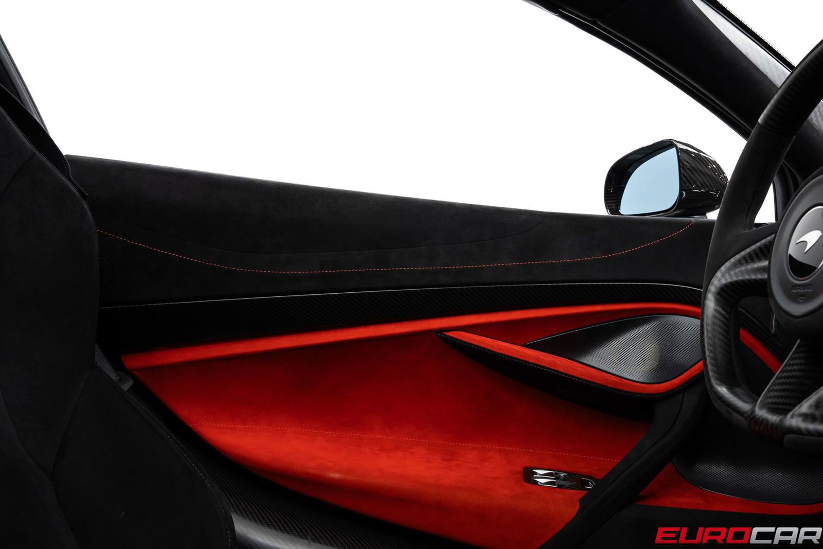 Used 2022 McLaren 765LT photo 32