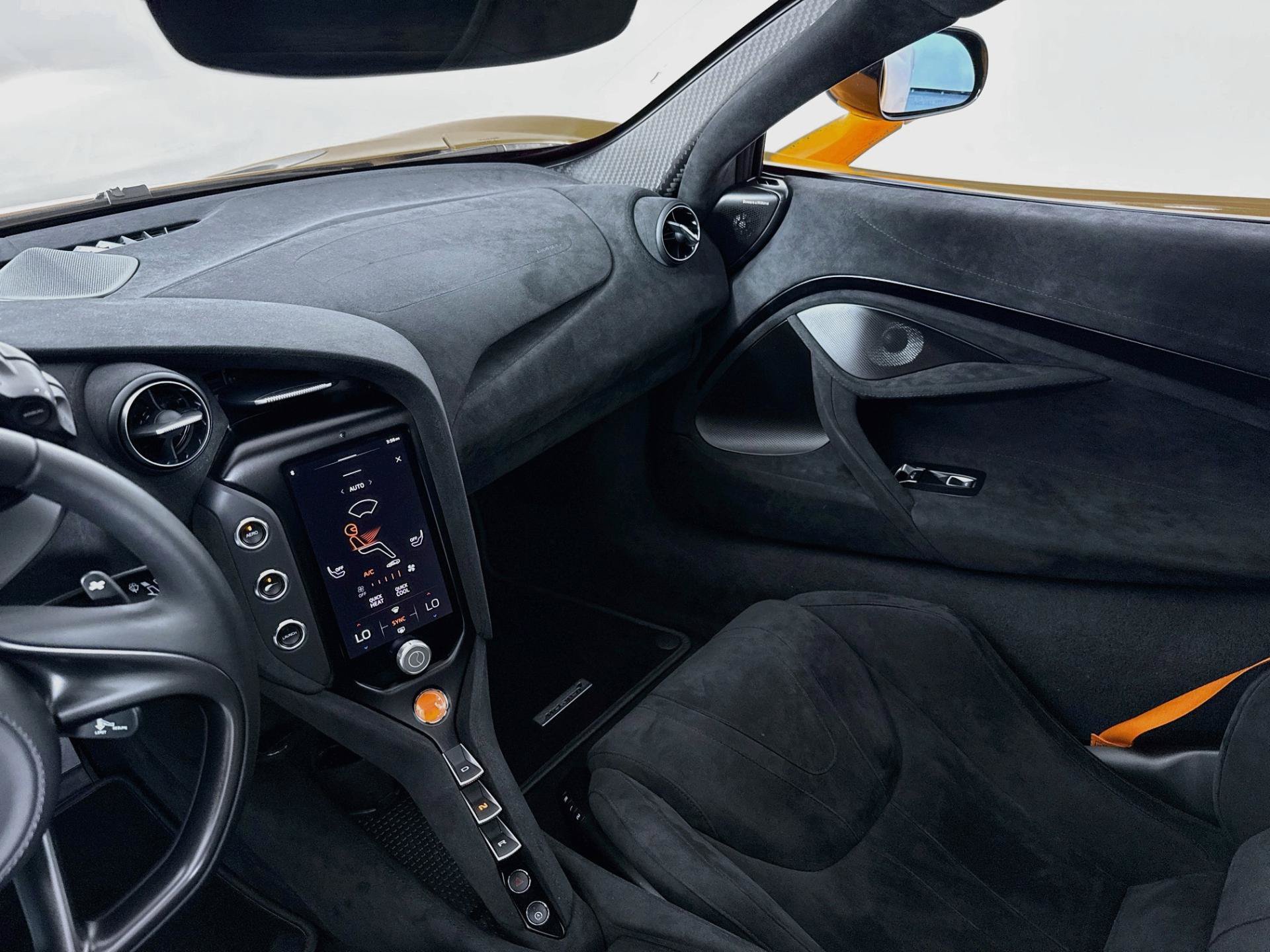 Used 2025 McLaren 750S photo 24