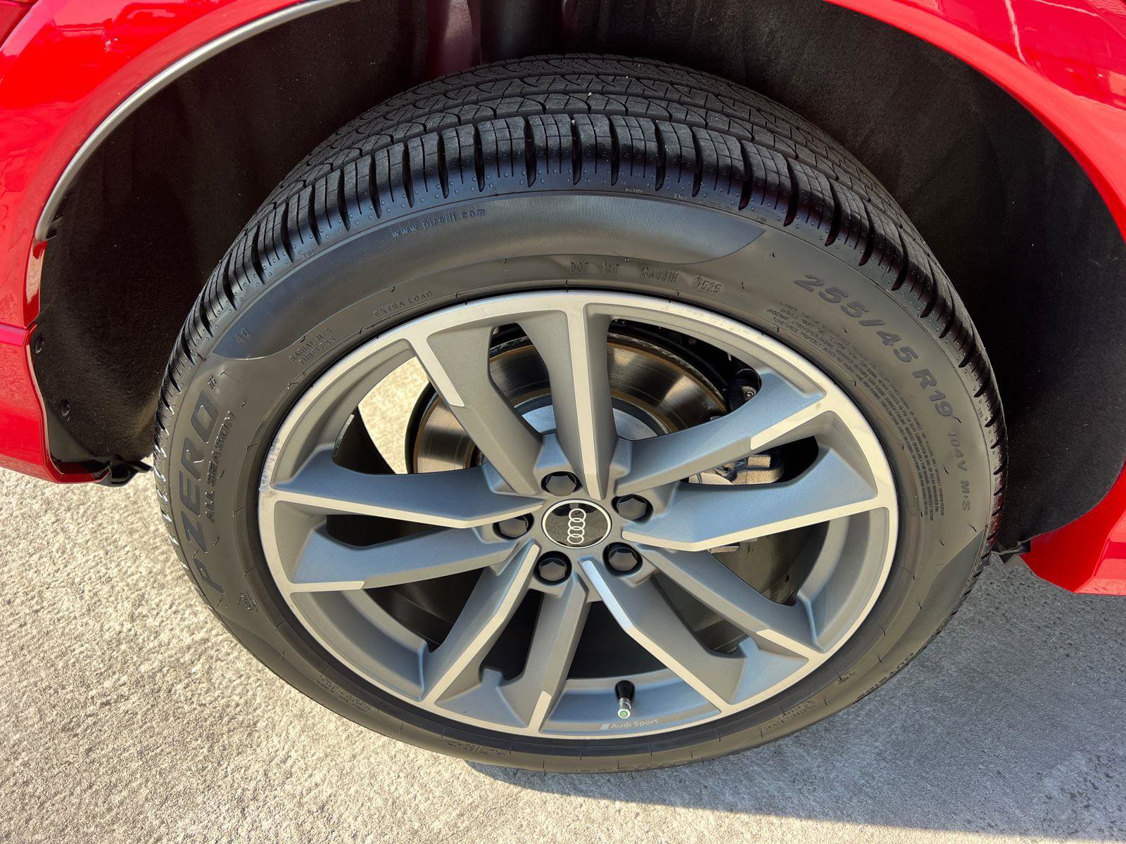 2025 Audi Q3 2.0T Premium