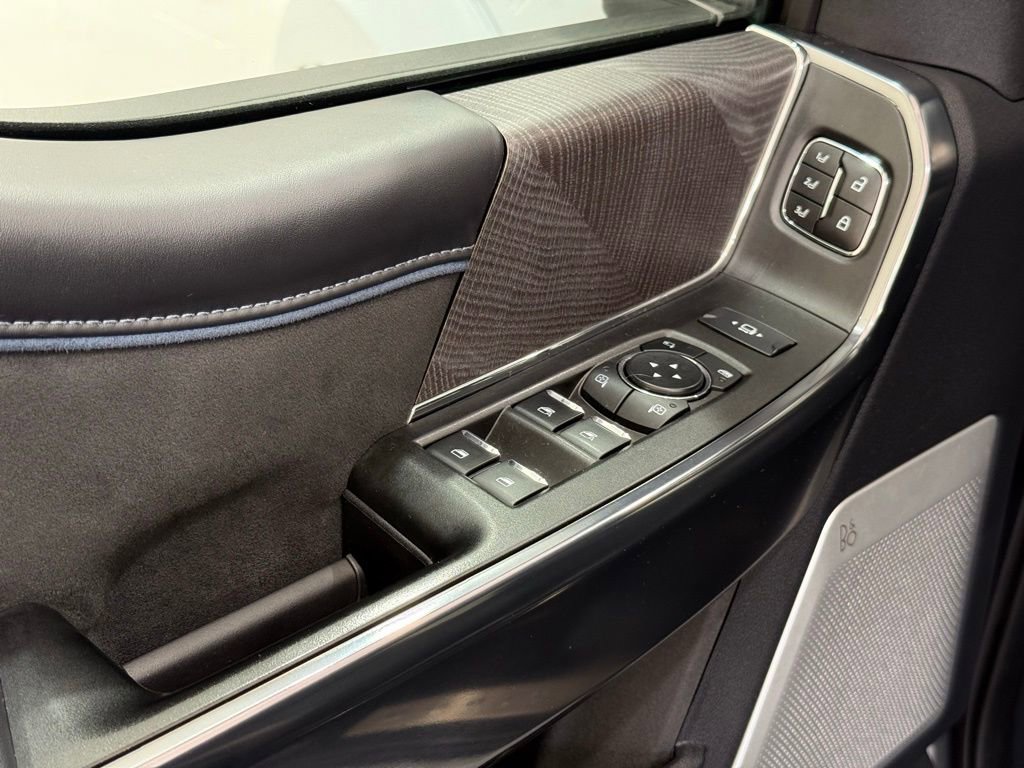 2025 Ford F450 Platinum