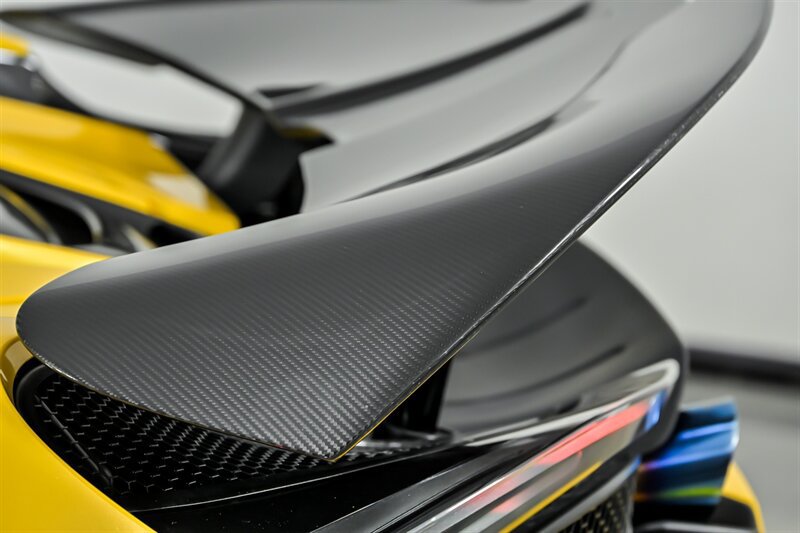 Used 2022 McLaren 720S Luxury photo 19