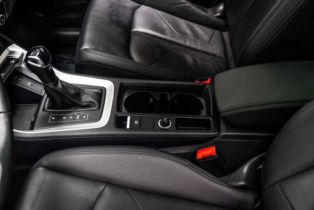 2025 Audi Q3 2.0T Premium