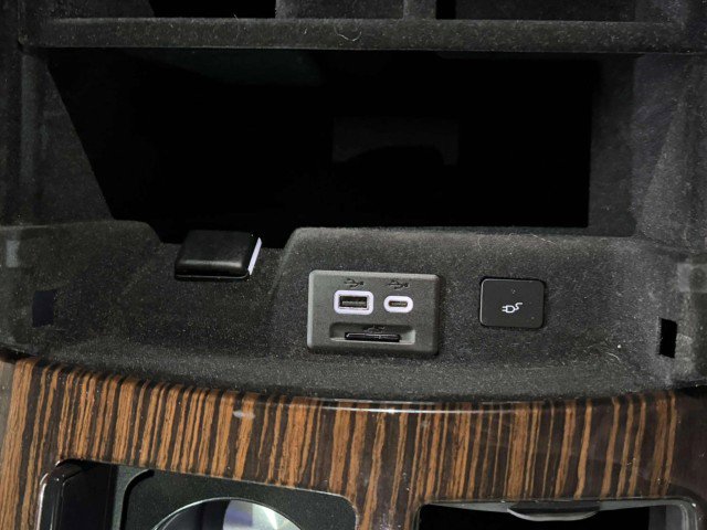 2021 Cadillac Escalade Luxury