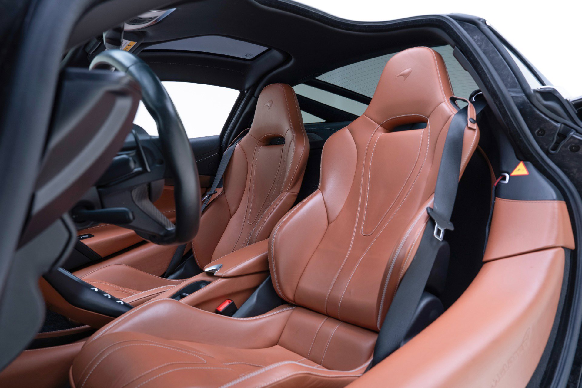 Used 2018 McLaren 720S Performance photo 21