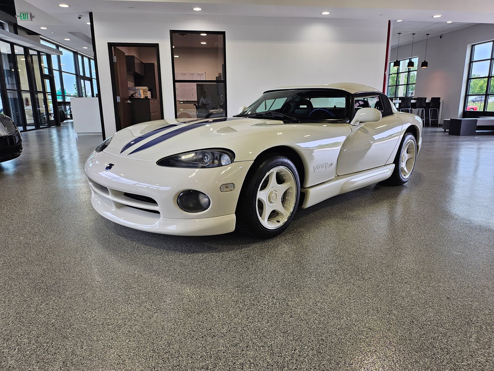 Used 1996 Dodge Viper RT/10