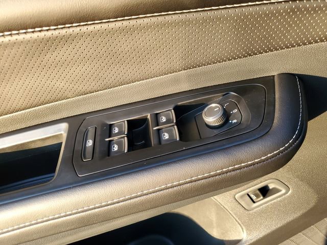 2026 Volkswagen Atlas Cross Sport SEL R-Line