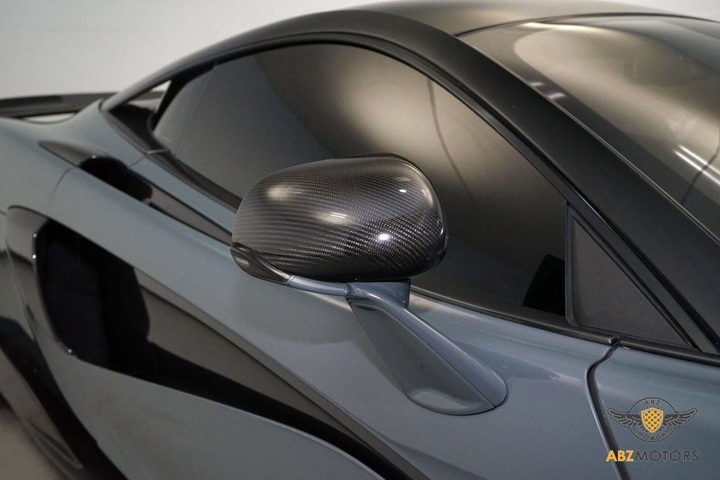 Used 2019 McLaren 600LT photo 12