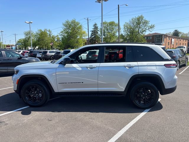2024 Jeep Grand Cherokee Altitude