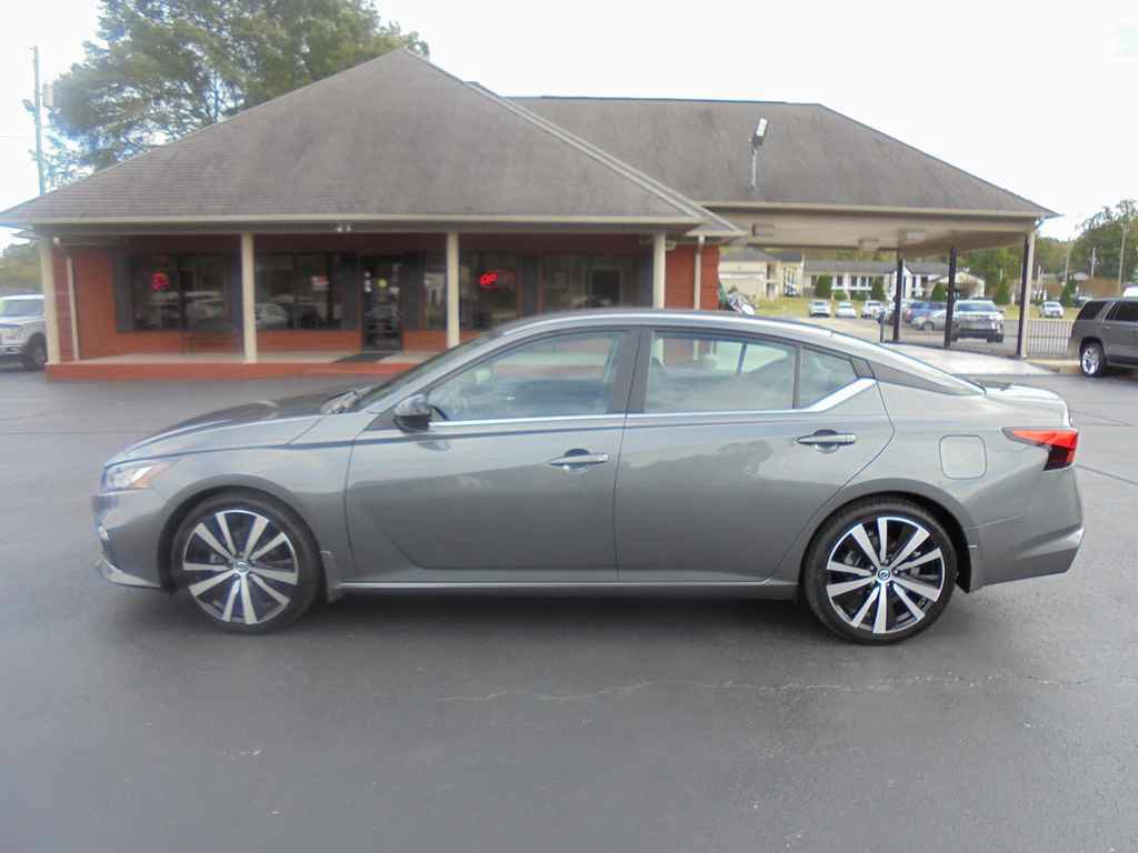 2019 Nissan Altima 2.5 SR Sedan for sale in Oneonta, AL