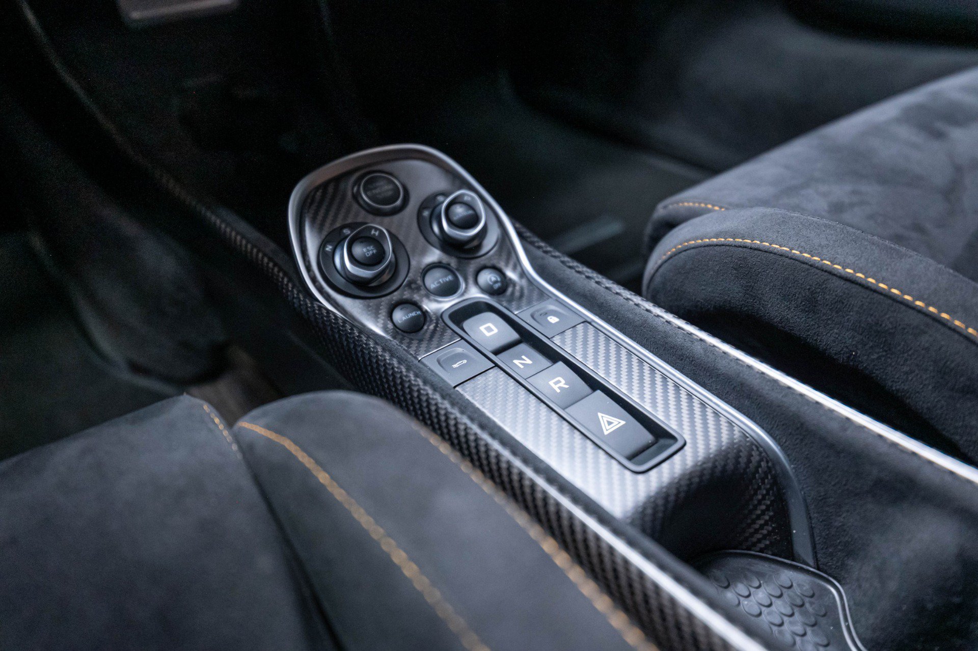 Used 2019 McLaren 600LT photo 14