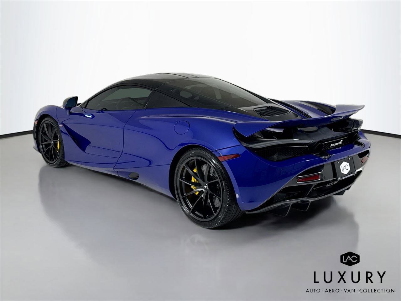 Used 2019 McLaren 720S Performance photo 8