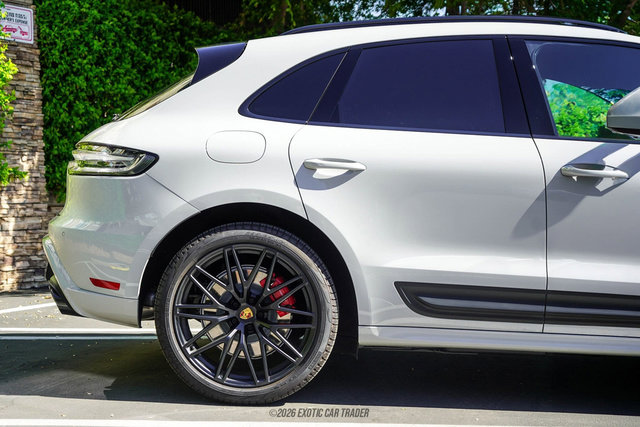 2025 Porsche Macan GTS