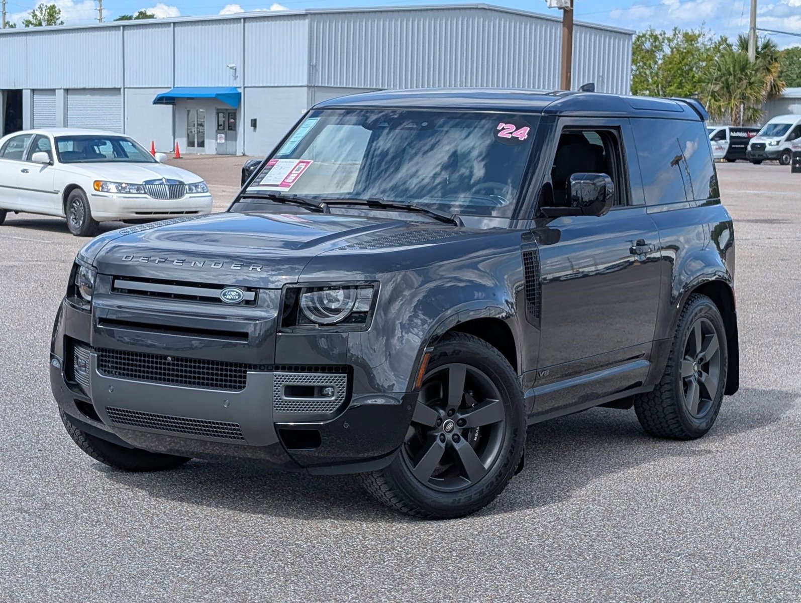 Used 2024 Land Rover Defender 90 V8