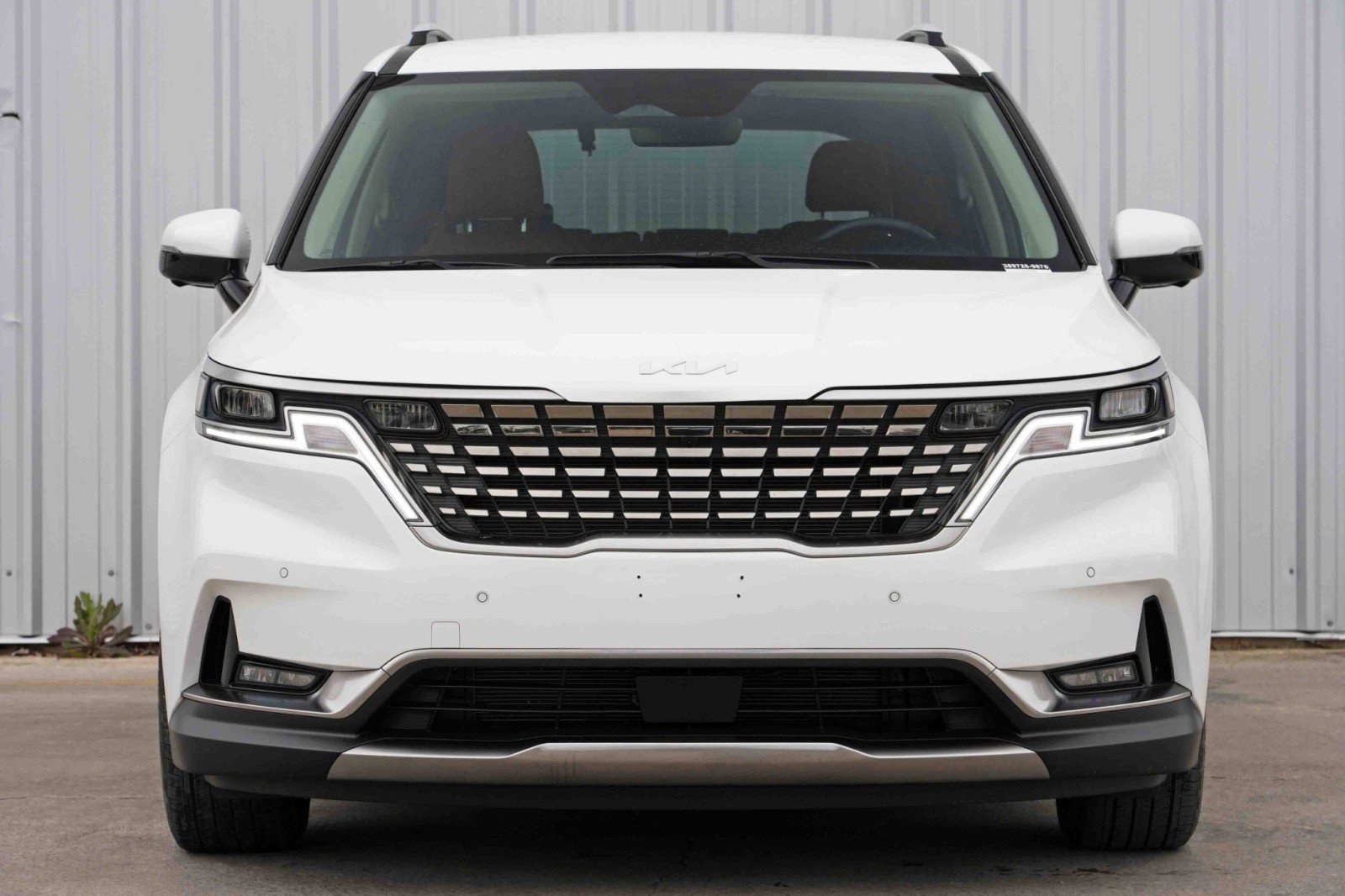 2024 Kia Carnival SX