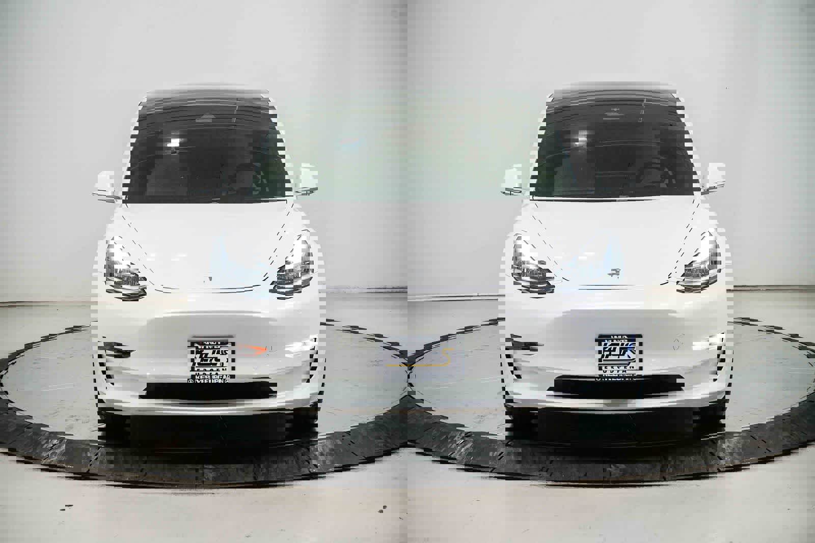 2020 Tesla Model 3 Standard Range