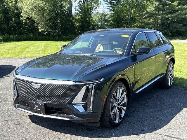 New 2026 Cadillac Lyriq Signature Luxury w/ Nappa Leather Package