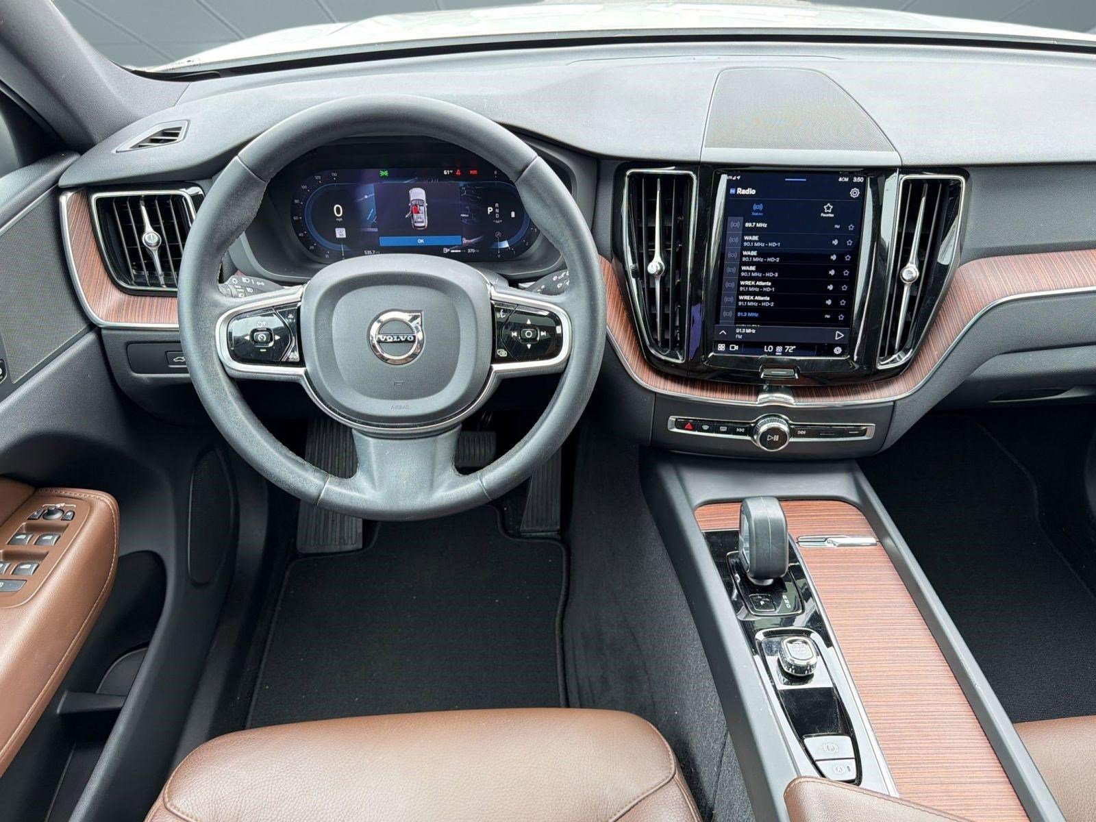 2023 Volvo Xc60 B5 Plus