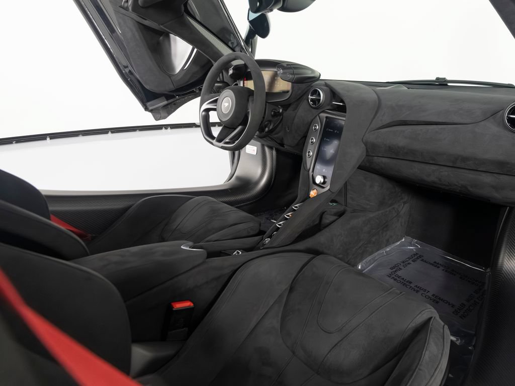 Used 2025 McLaren 750S Spider photo 29