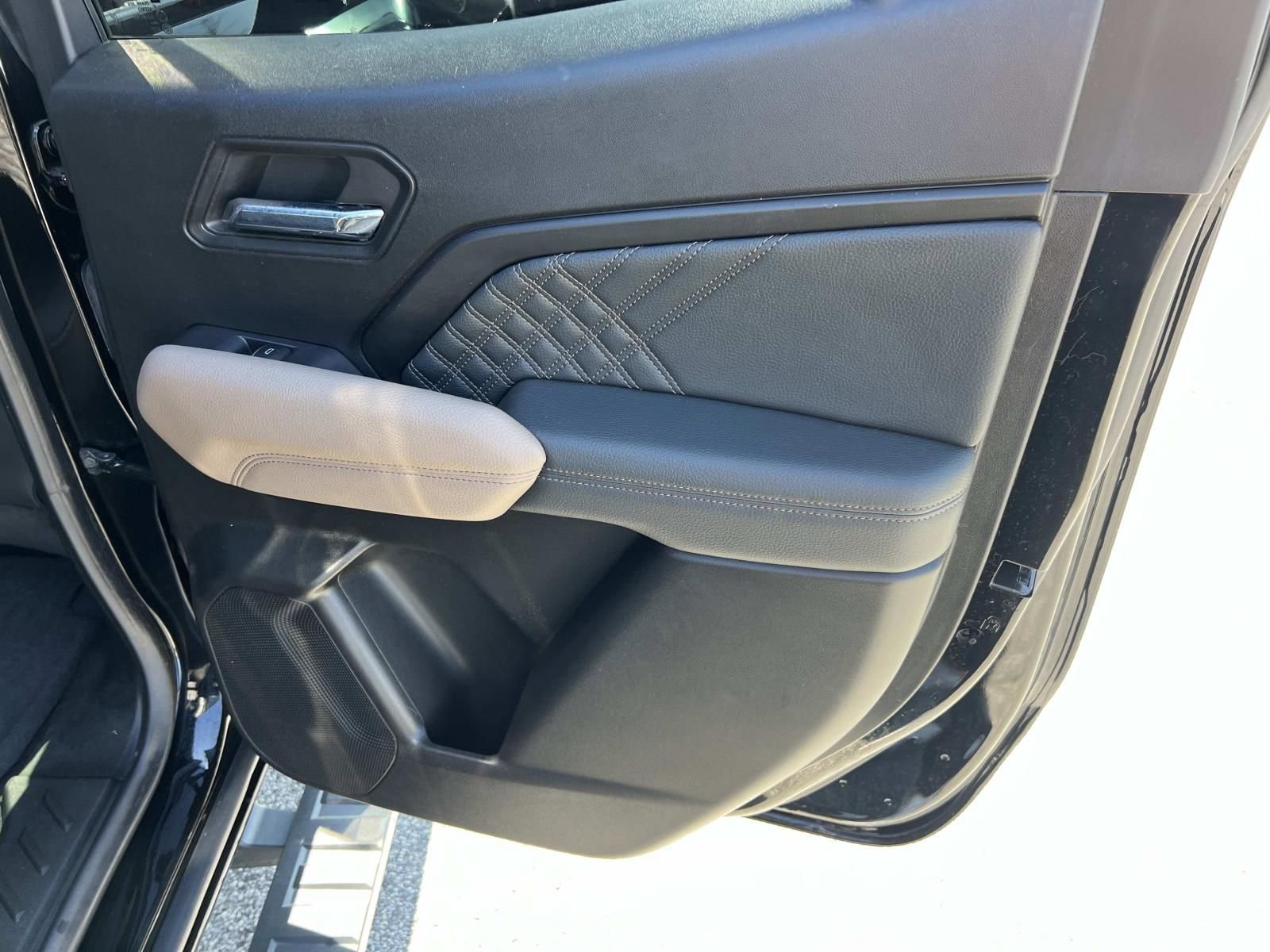 2024 GMC Canyon Denali