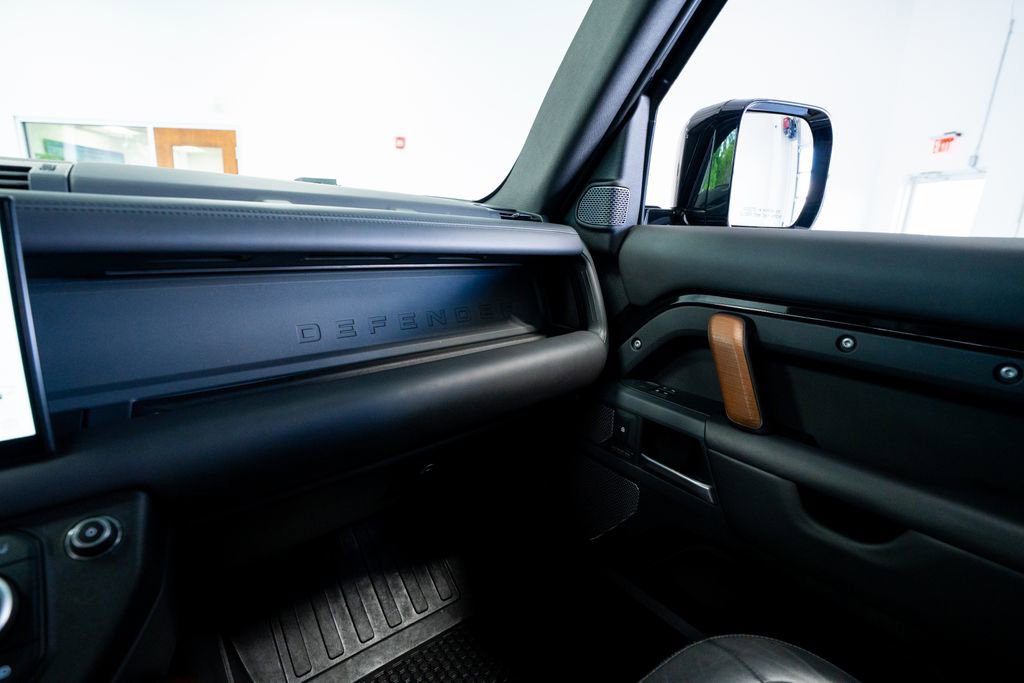 2023 Land Rover Defender 110 X