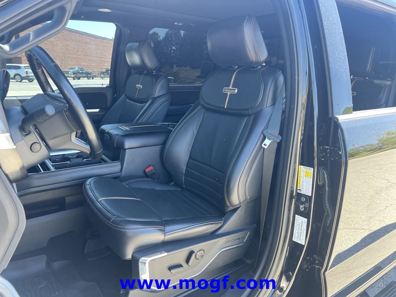 2024 Ford F350 Platinum