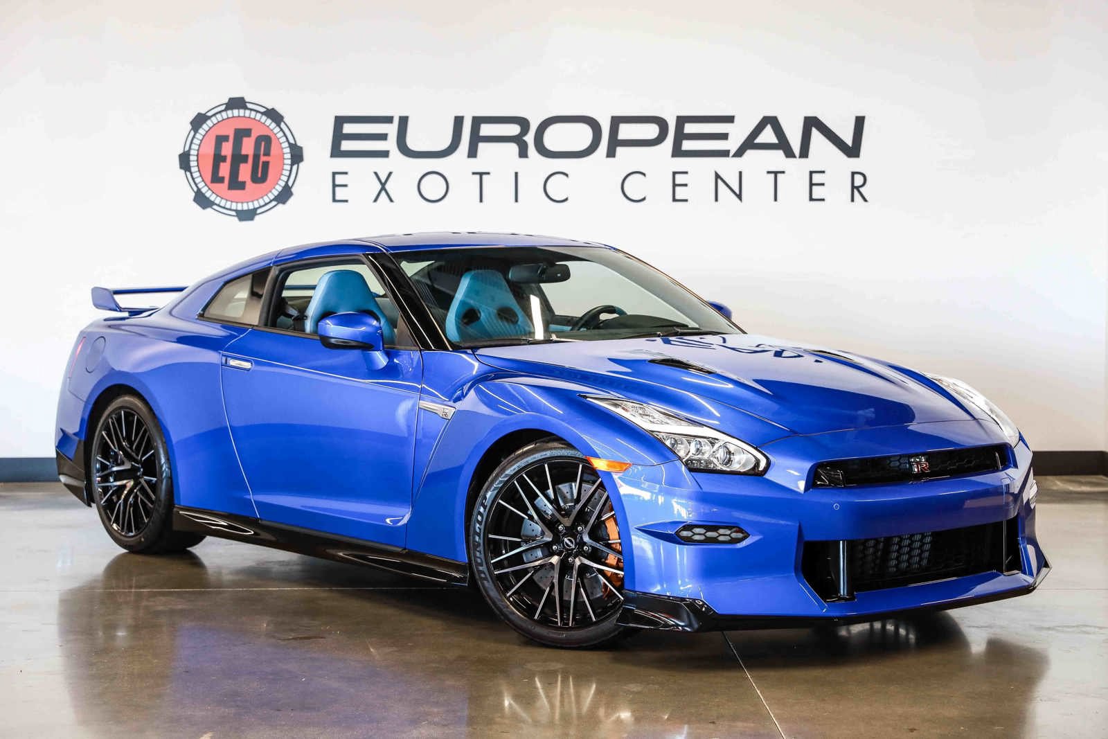 Used 2024 Nissan GT-R w/ Floor Mat Package